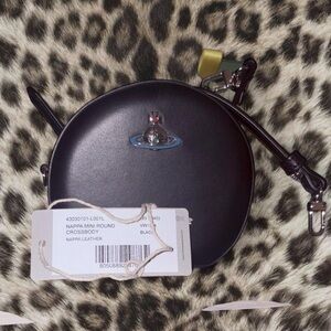 NWTS orb Round Vivienne Westwood Adjustable  Bag Crossbody / Shoulder Bag
nwts